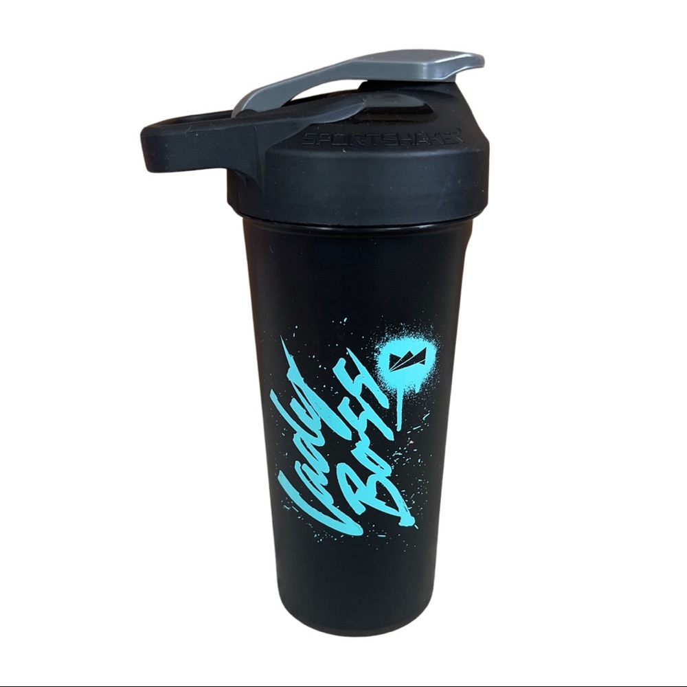 Lady boss shaker cup